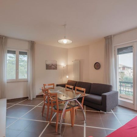 Aura Home Sirmione - 2 Bedrooms Apartment Extérieur photo