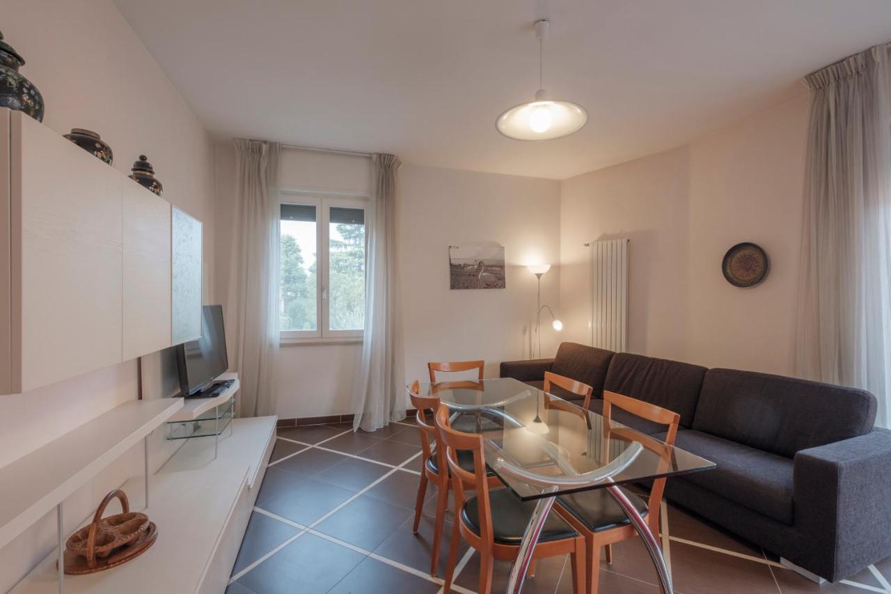 Aura Home Sirmione - 2 Bedrooms Apartment Extérieur photo