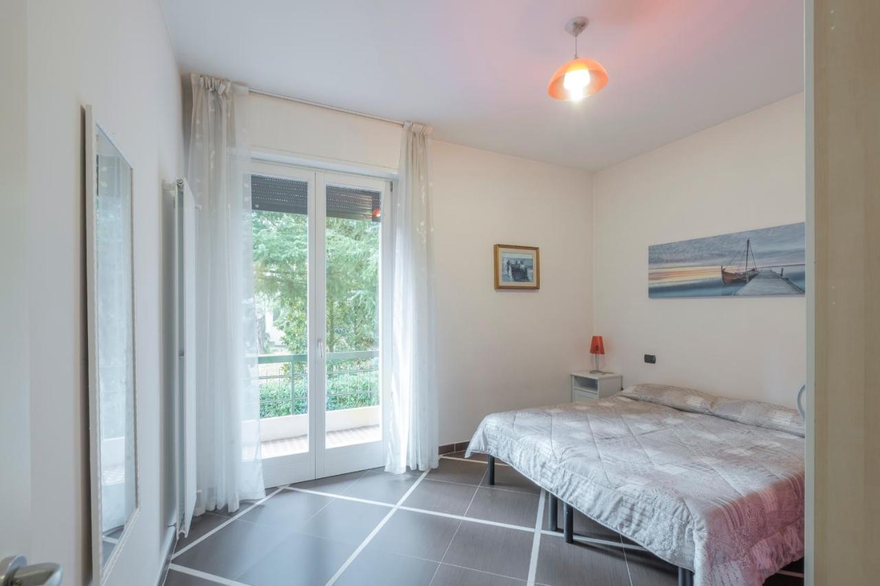 Aura Home Sirmione - 2 Bedrooms Apartment Extérieur photo
